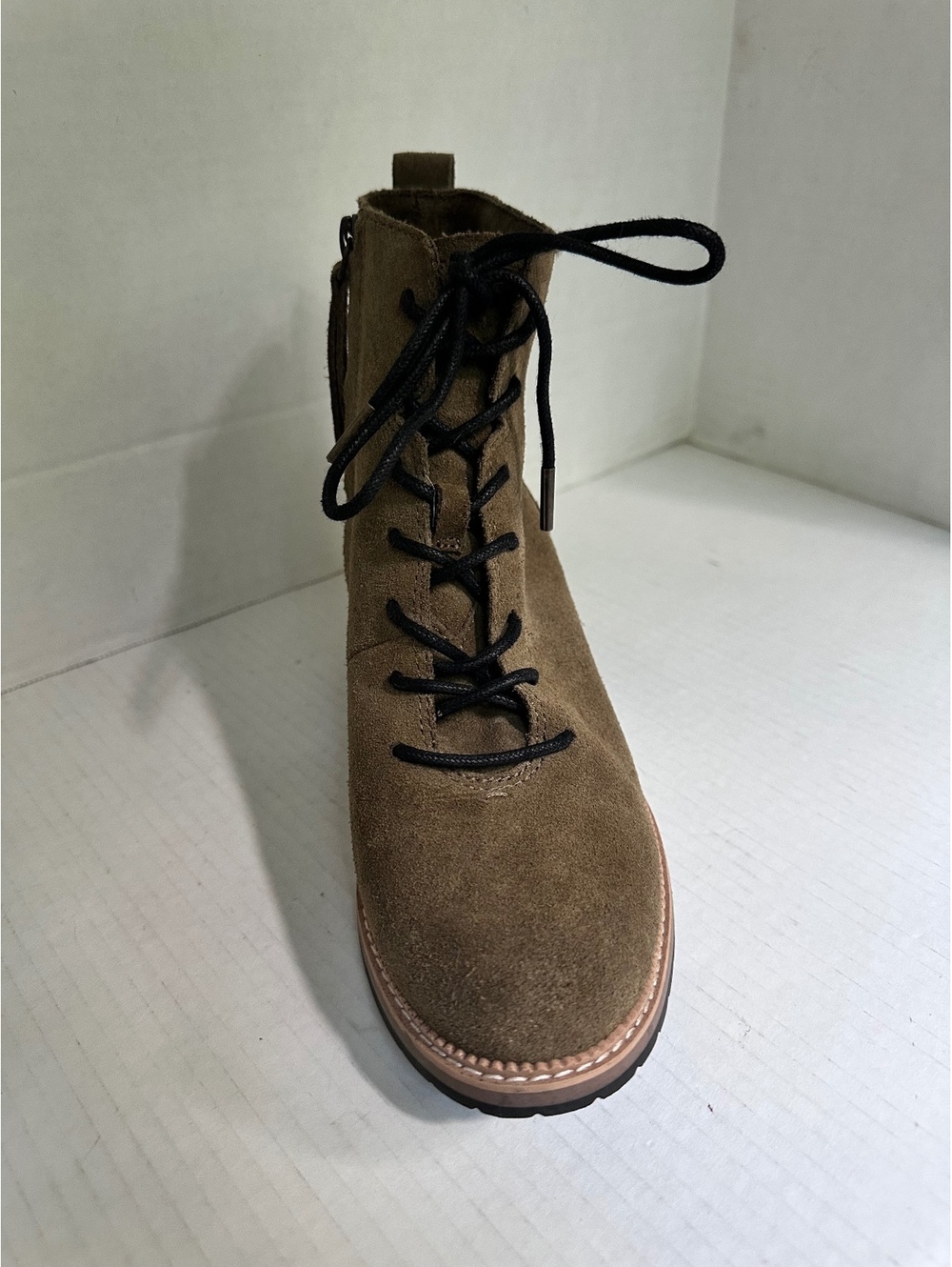 TOMS Finn Boots Olive Green Suede Lace and Zipper Closure Size 9 - Picture 6 of 9